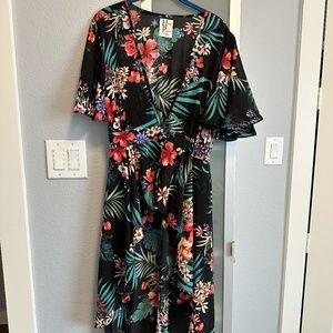 High/Low Sheer Top Overlay (Size S)